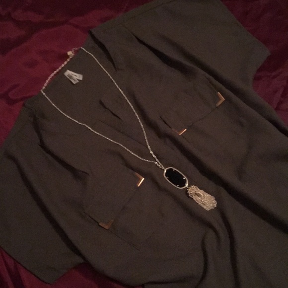 Live 4 Truth olive green tunic - Picture 2 of 7